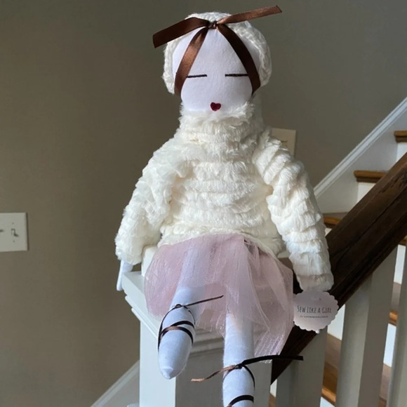 Anthropologie Kimberly Becker Dolls For Change - Picture 5 of 9